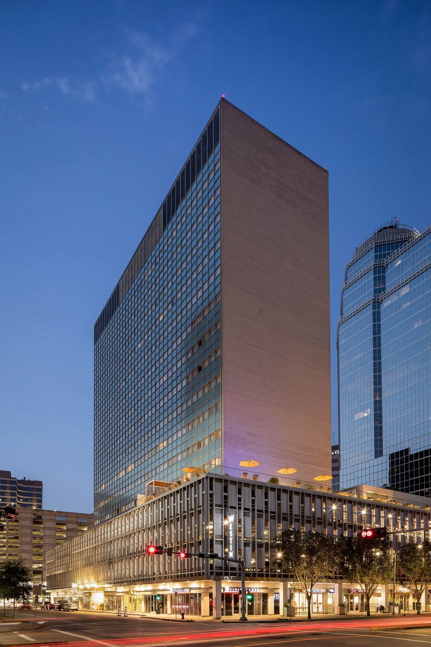 The Westin Houston Medical Center EXTERIOR