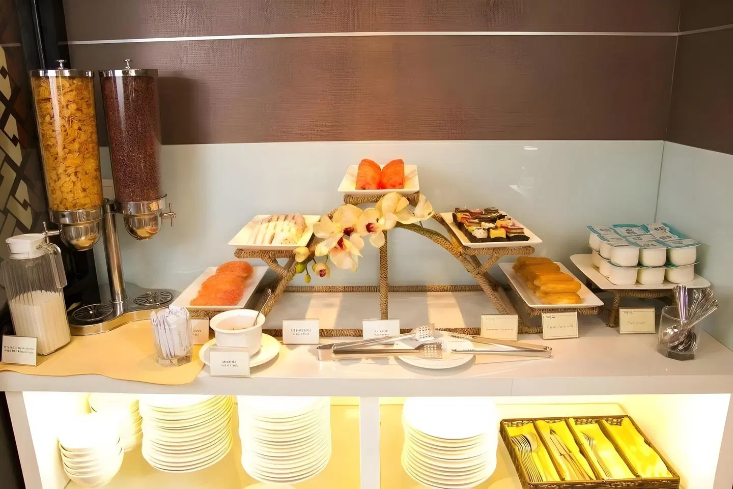 GK Central Hotel Restaurant