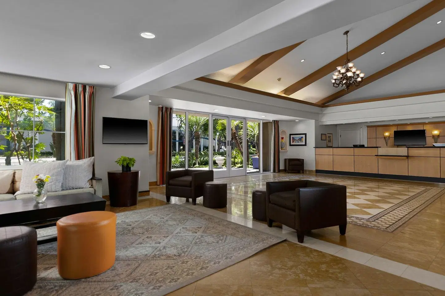 Portofino Inn and Suites Anaheim Hotel LOUNGE_LOBBY