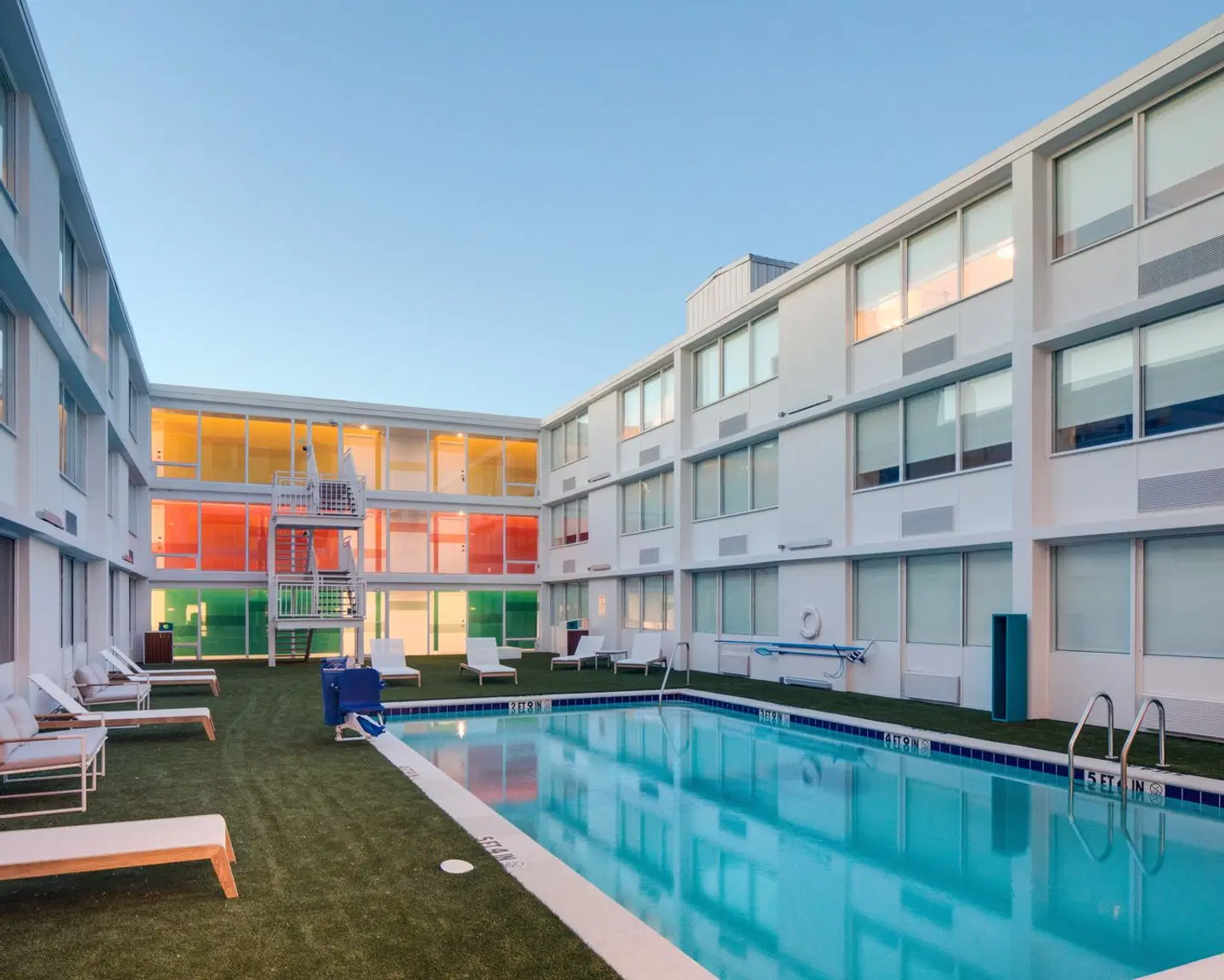 Hotel Indigo Memphis Downtown by IHG OUTDOOR_POOL