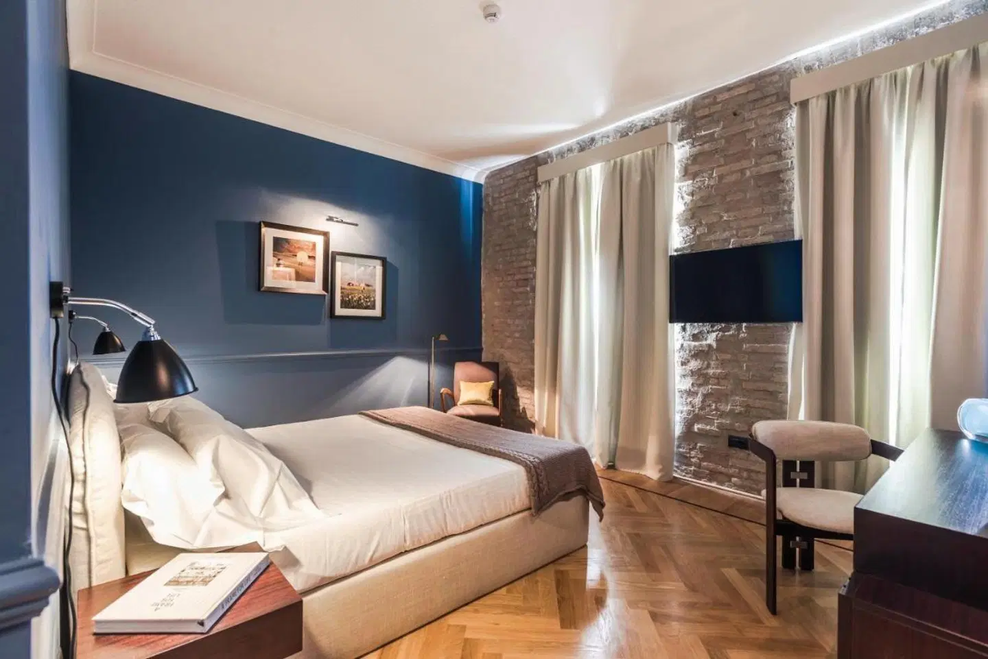 The Fifteen Keys Hotel ROOM_EXAMPLE