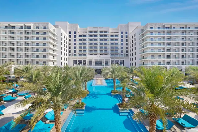 Hilton Abu Dhabi Yas Island EXTERIOR