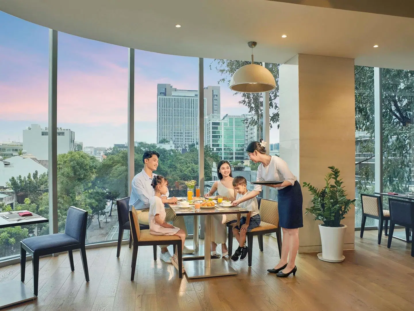 Novotel Saigon Centre Hotel Bar
