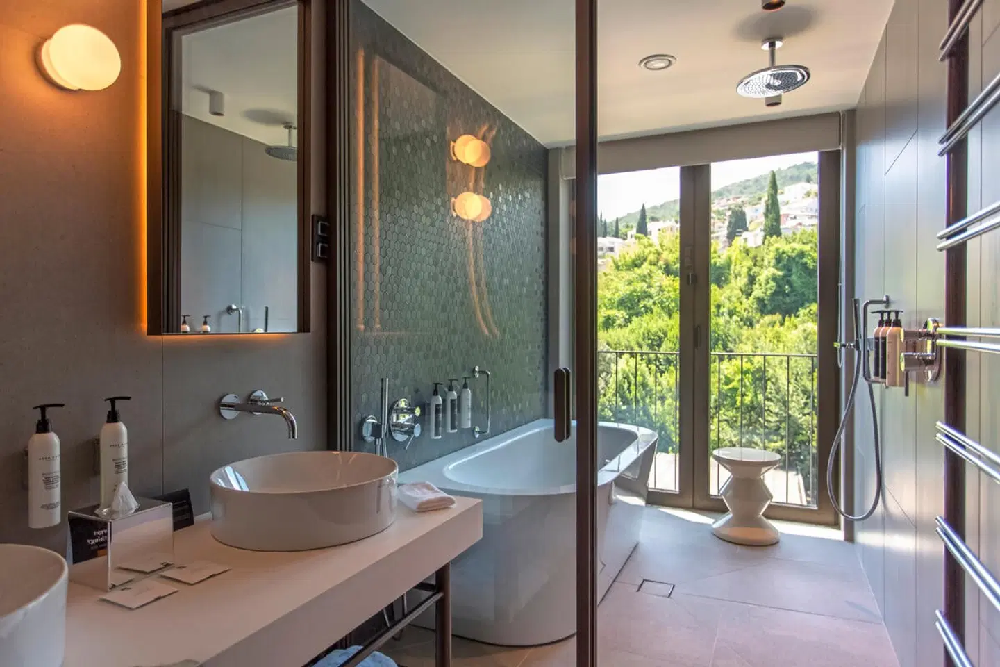 Keight Hotel Opatija, Curio Collection by Hilton Badezimmer
