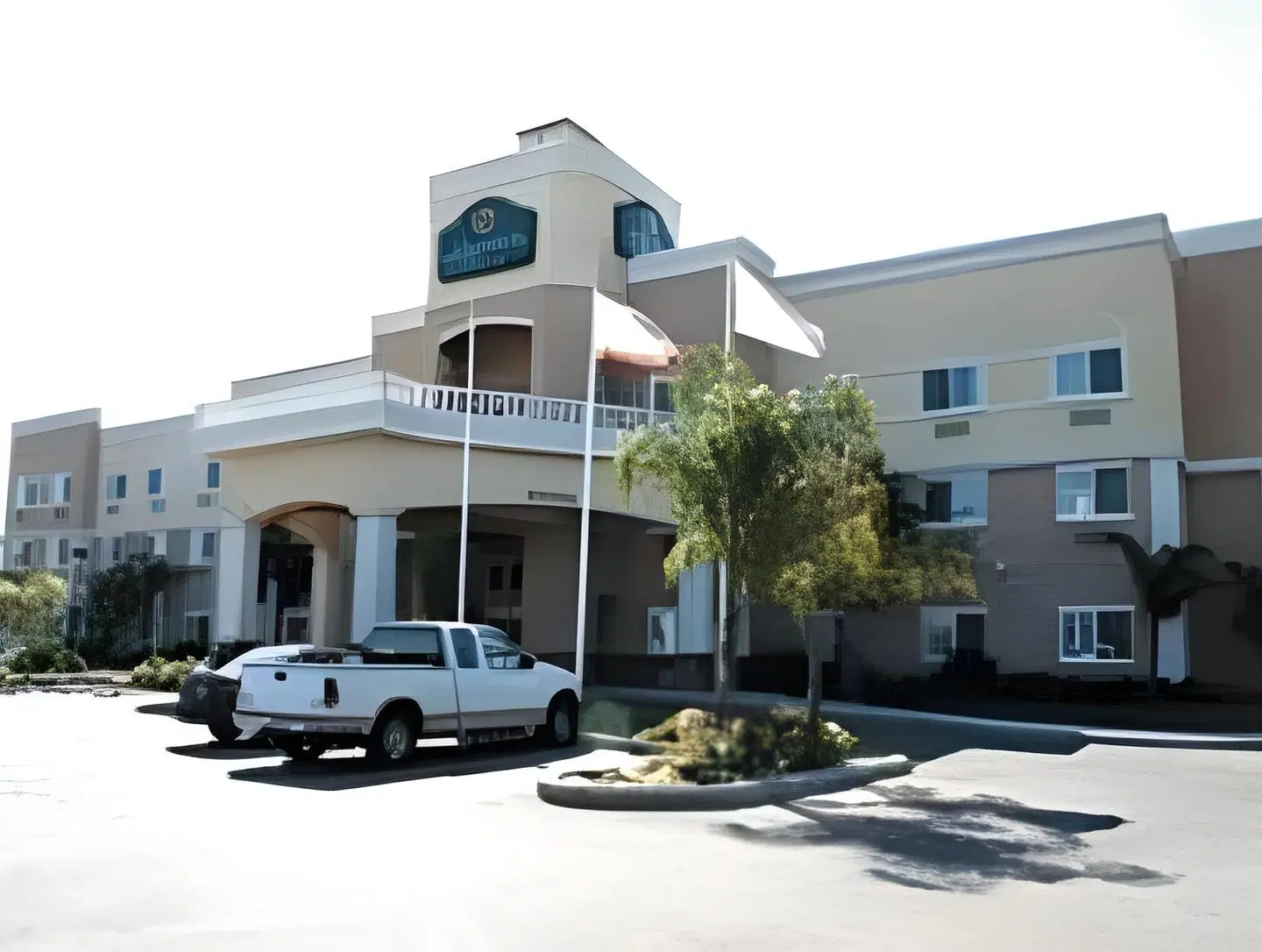 La Quinta Inn & Suites Modesto Salida EXTERIOR