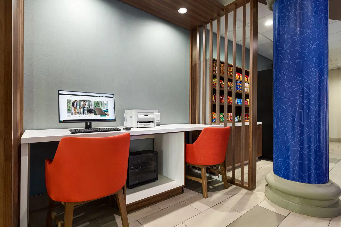 Holiday Inn Express & Suites Bakersfield Central by IHG Bar