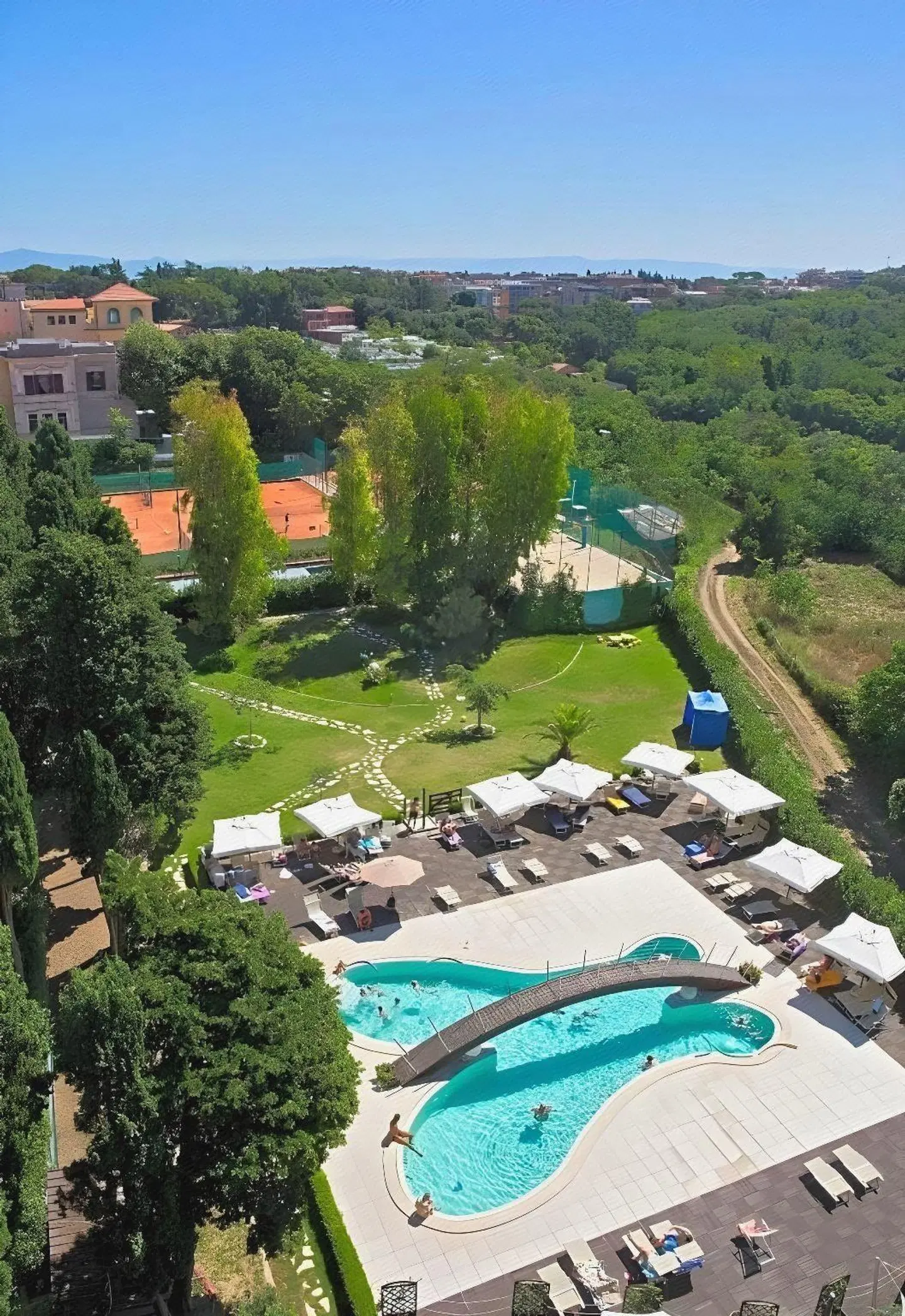 Excel Roma Montemario OUTDOOR_POOL