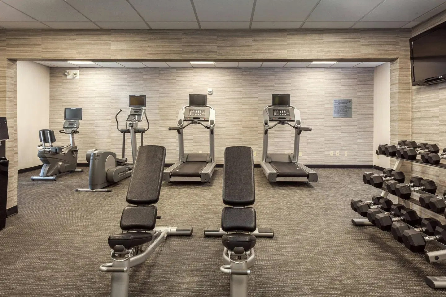 Courtyard by Marriott Stockton SPORTS_AND_LEISURE
