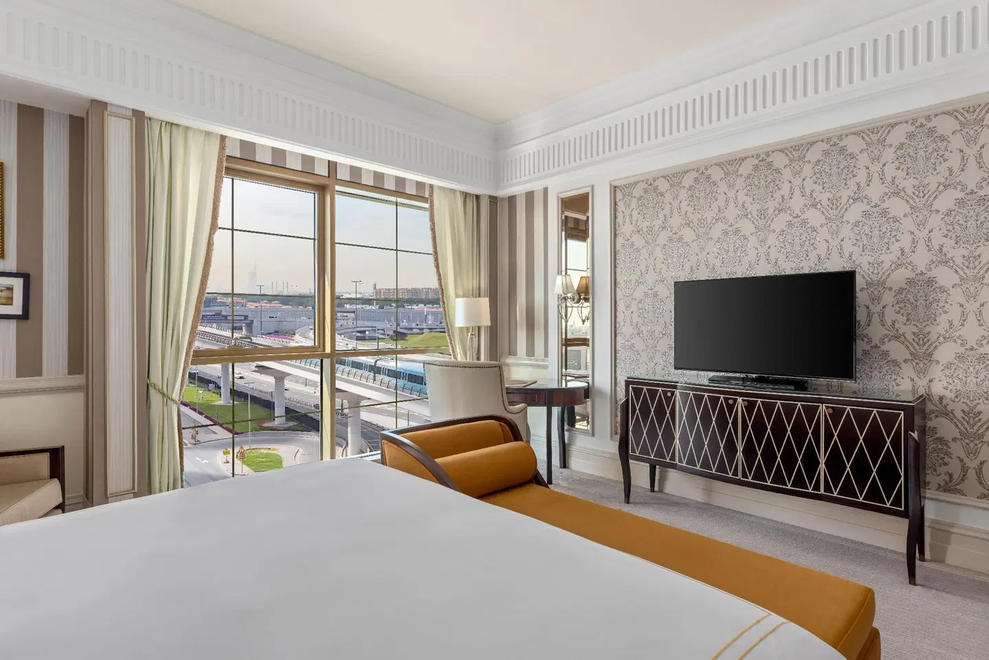 Al Habtoor Palace - Preferred Hotels & Resorts ROOM_EXAMPLE