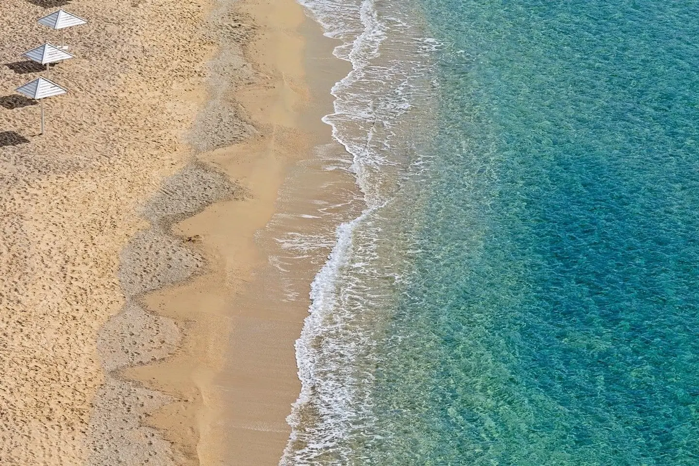 Mykonos Moments - Pietra e Mare Strand