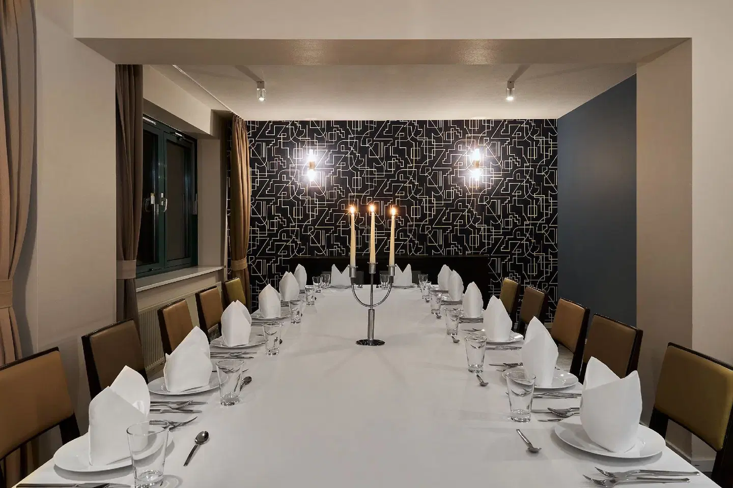 Four Points Flex By Sheraton Hannover Restaurant