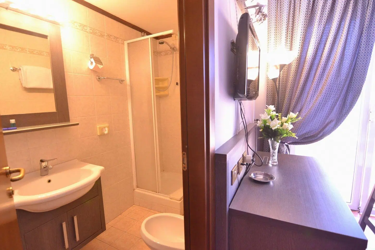 Hotel Mirti Badezimmer