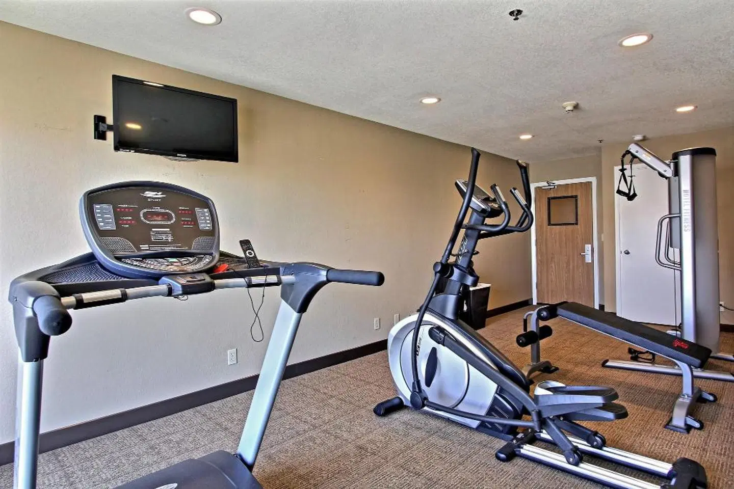 Hotel Avisa SPORTS_AND_LEISURE