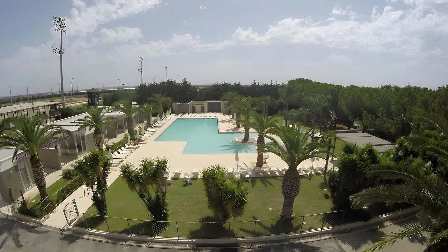 Eureka Palace OUTDOOR_POOL