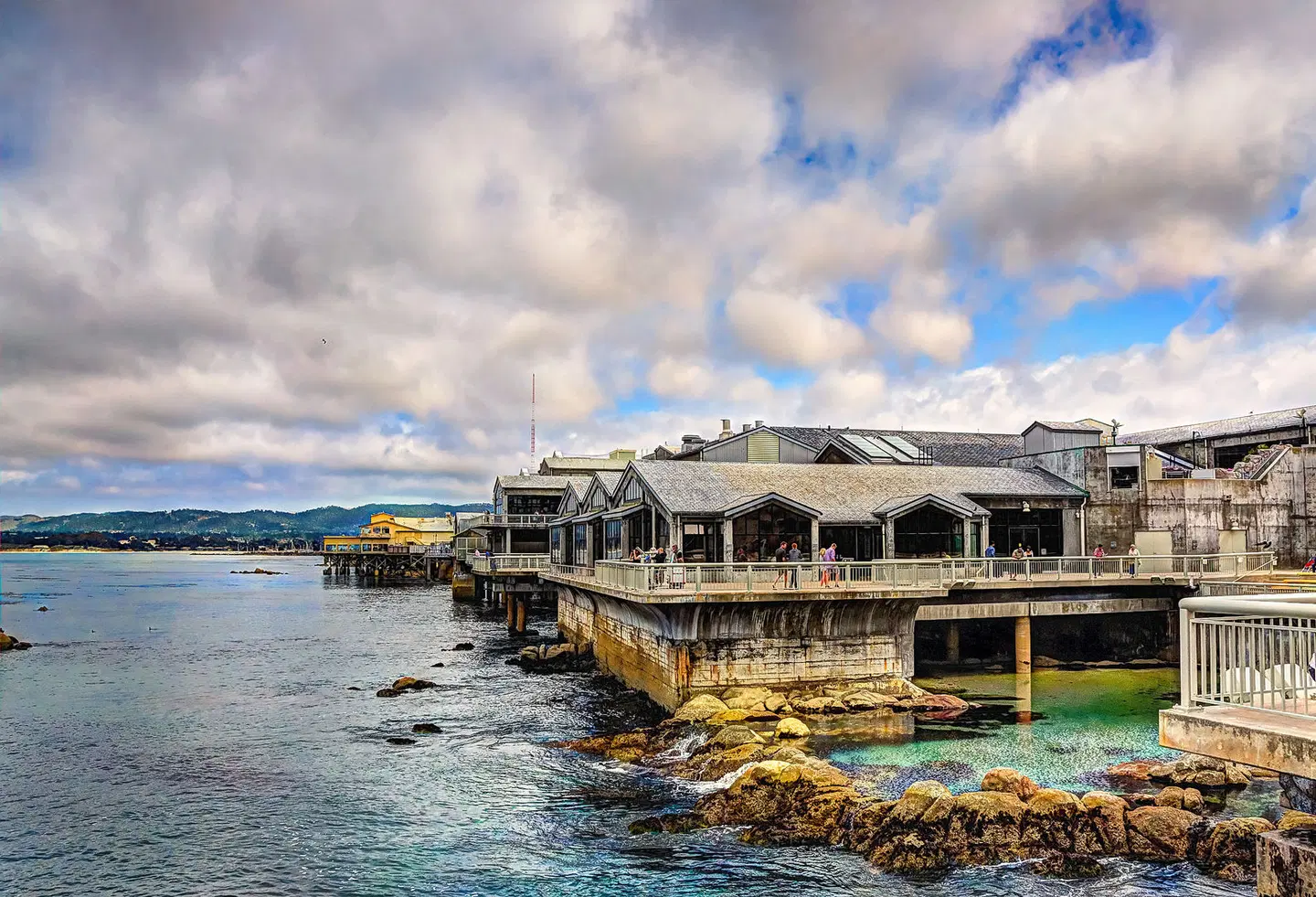 Holiday Inn Express At Monterey Bay by IHG EXTERIOR