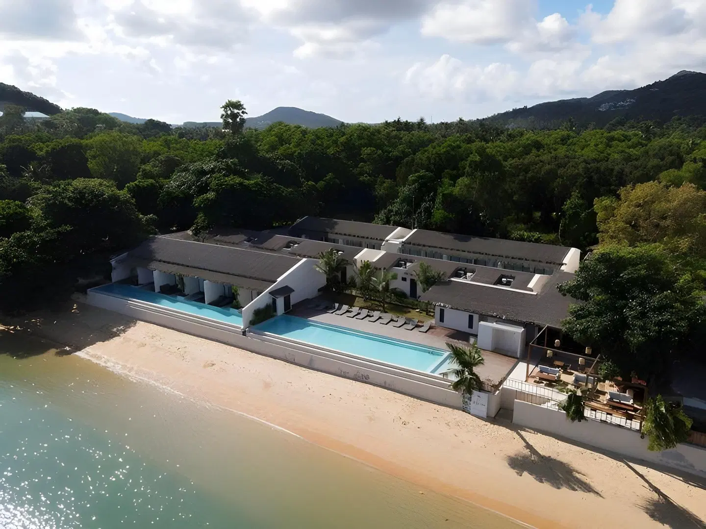 The Flow Samui Beach Resort EXTERIOR
