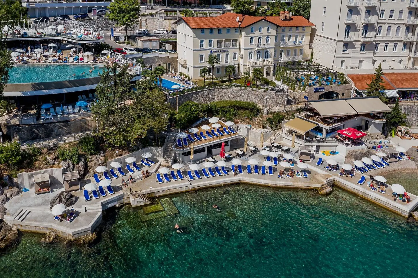 Hotel Domino EXTERIOR
