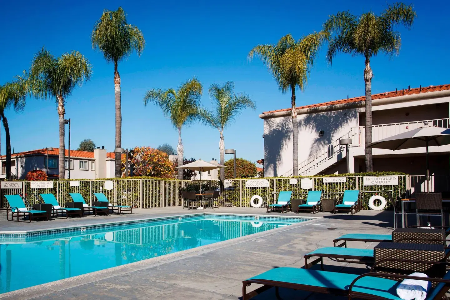 Residence Inn by Marriott La Mirada Buena Park OUTDOOR_POOL