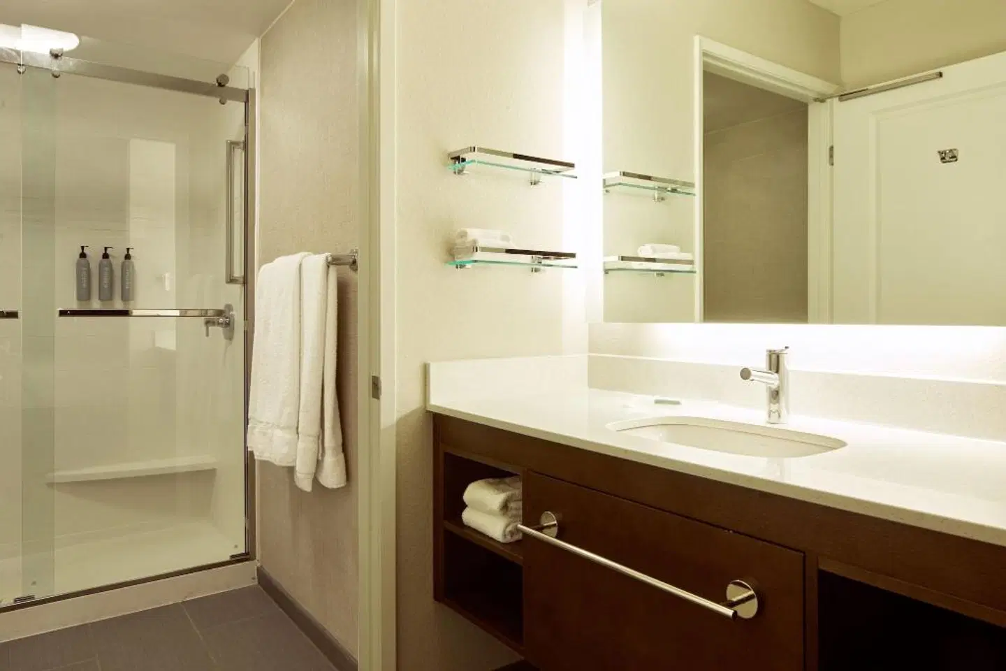Residence Inn Los Angeles Westlake Village Badezimmer