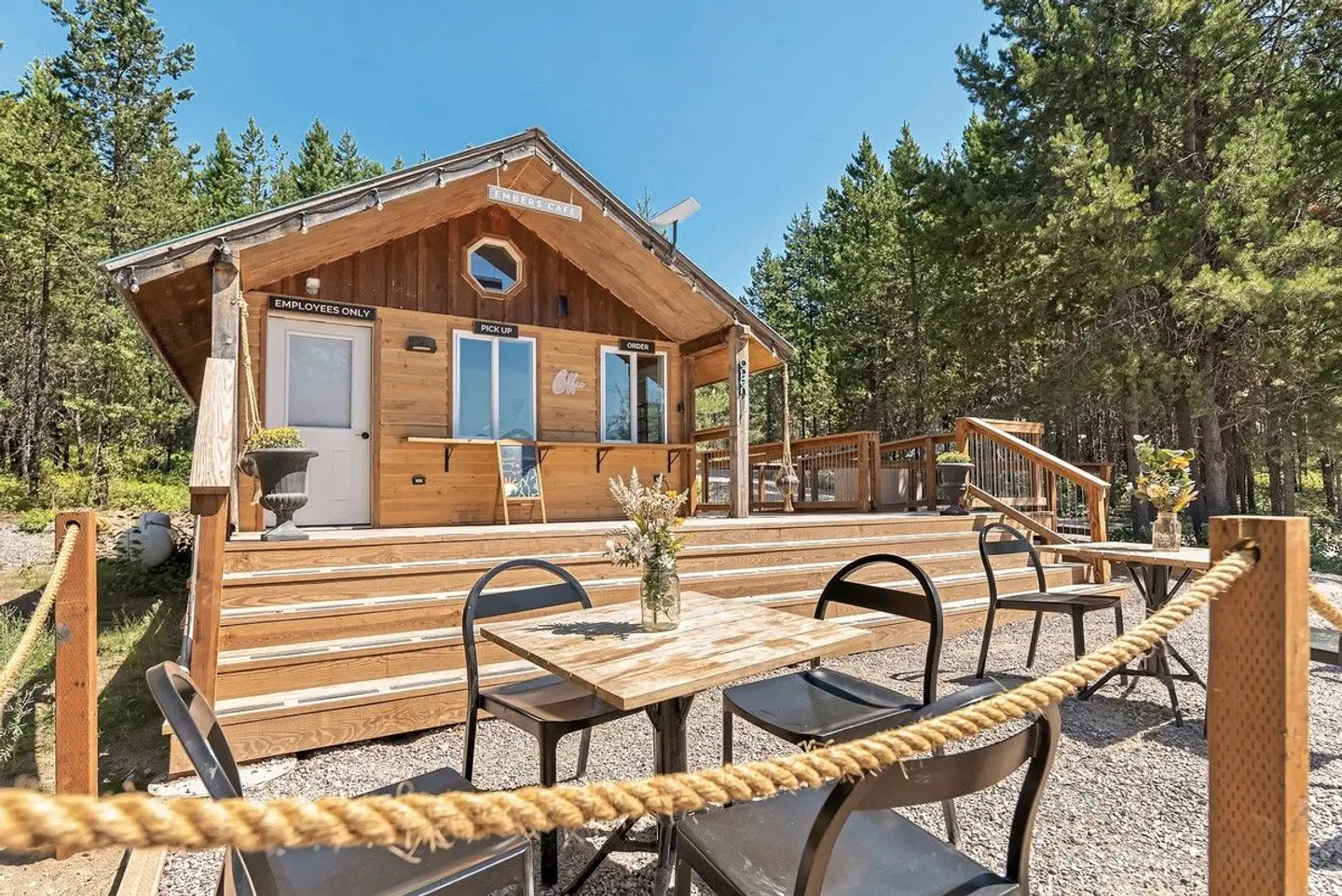 Under Canvas Glacier Terrasse