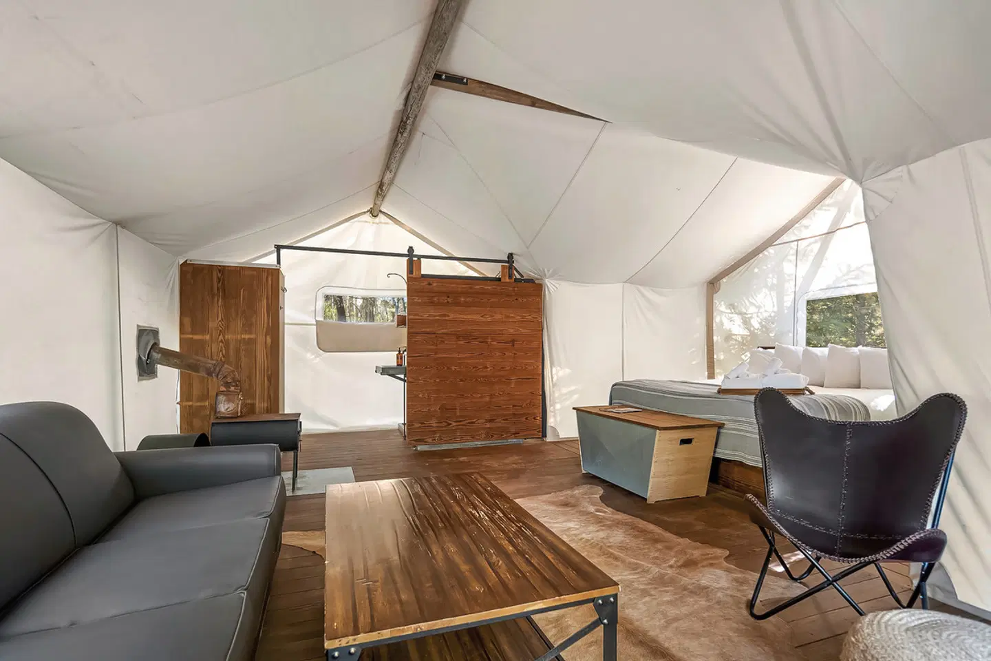 Under Canvas Glacier ROOM_EXAMPLE