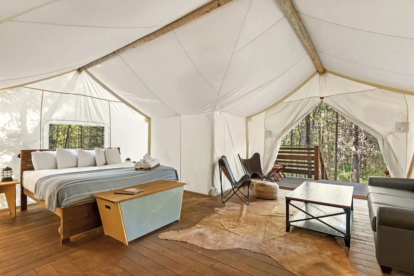 Under Canvas Glacier ROOM_EXAMPLE