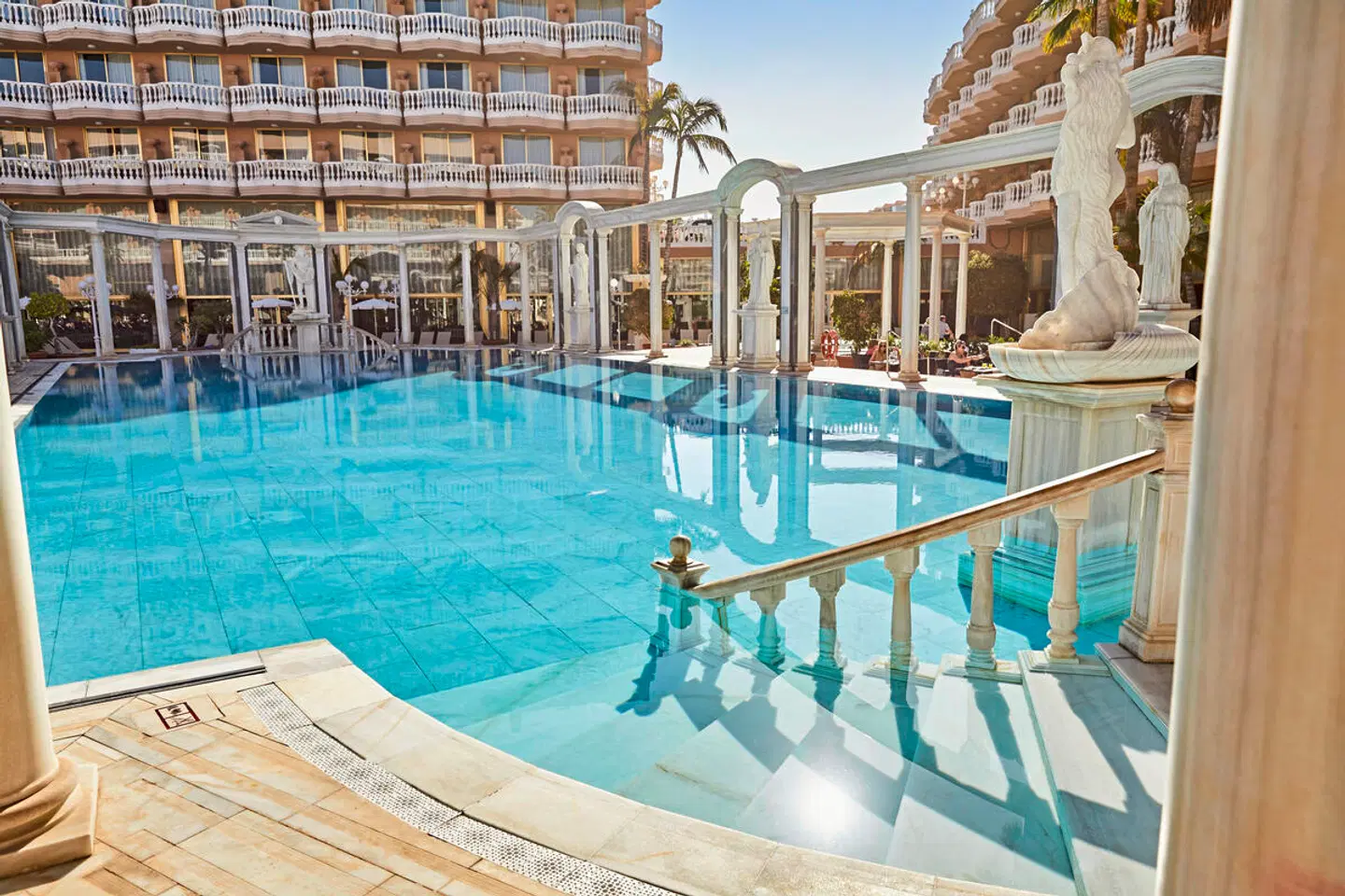 Cleopatra Palace OUTDOOR_POOL