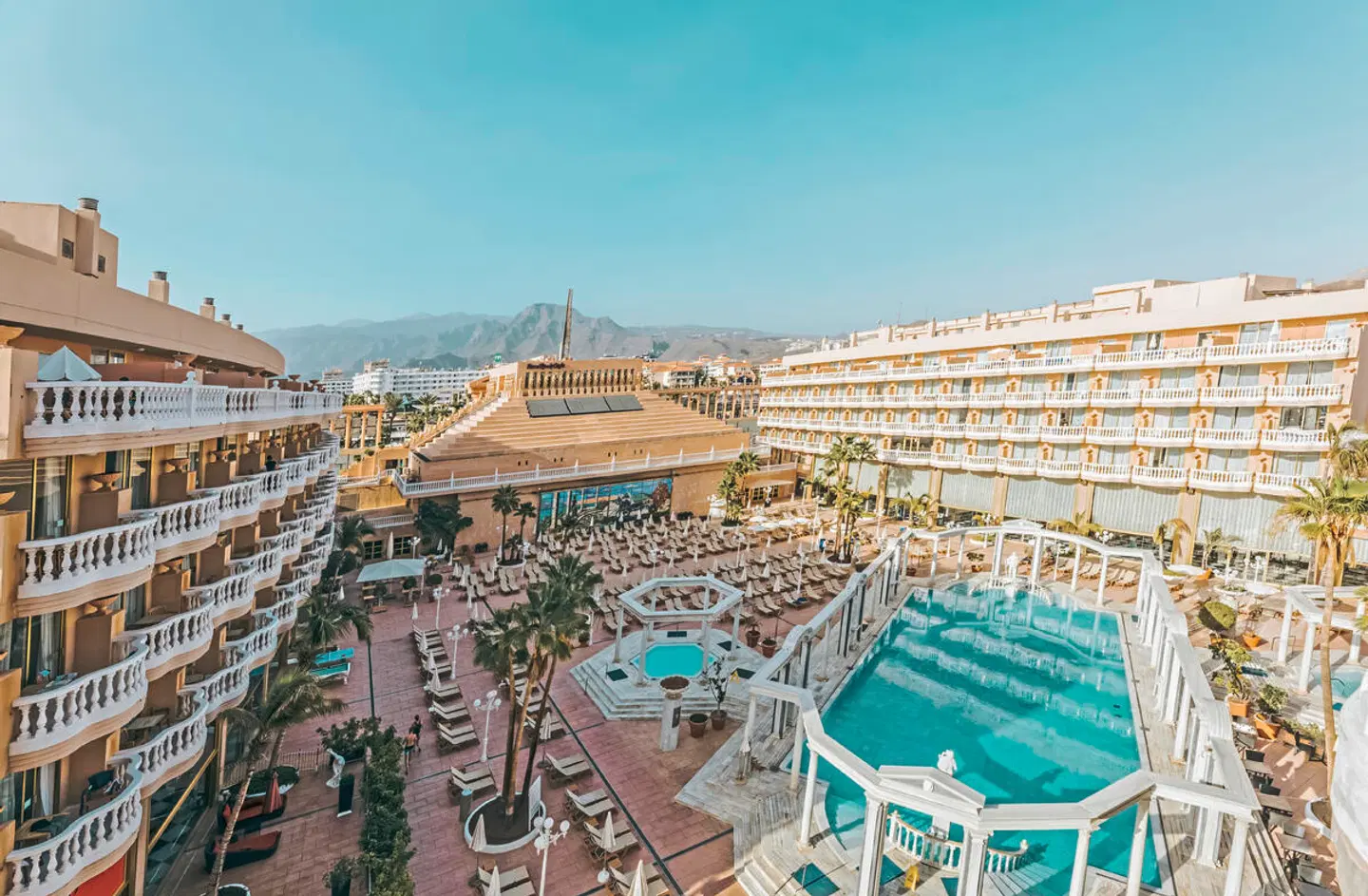 Cleopatra Palace EXTERIOR