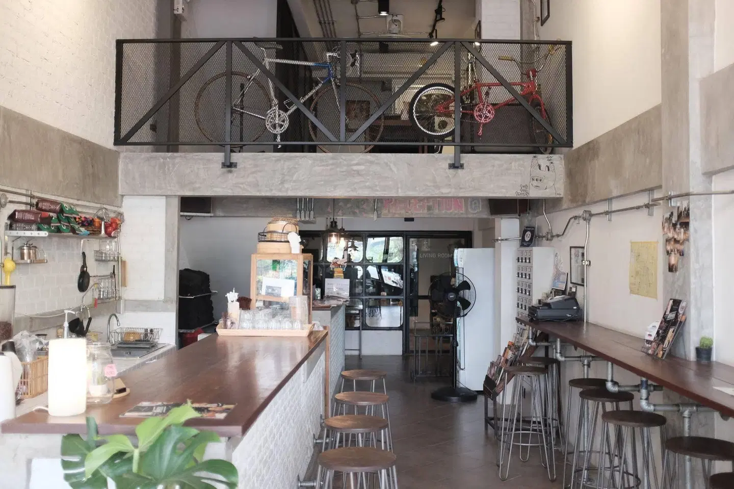 Box Hostel n Cafe Chiang Mai Bar