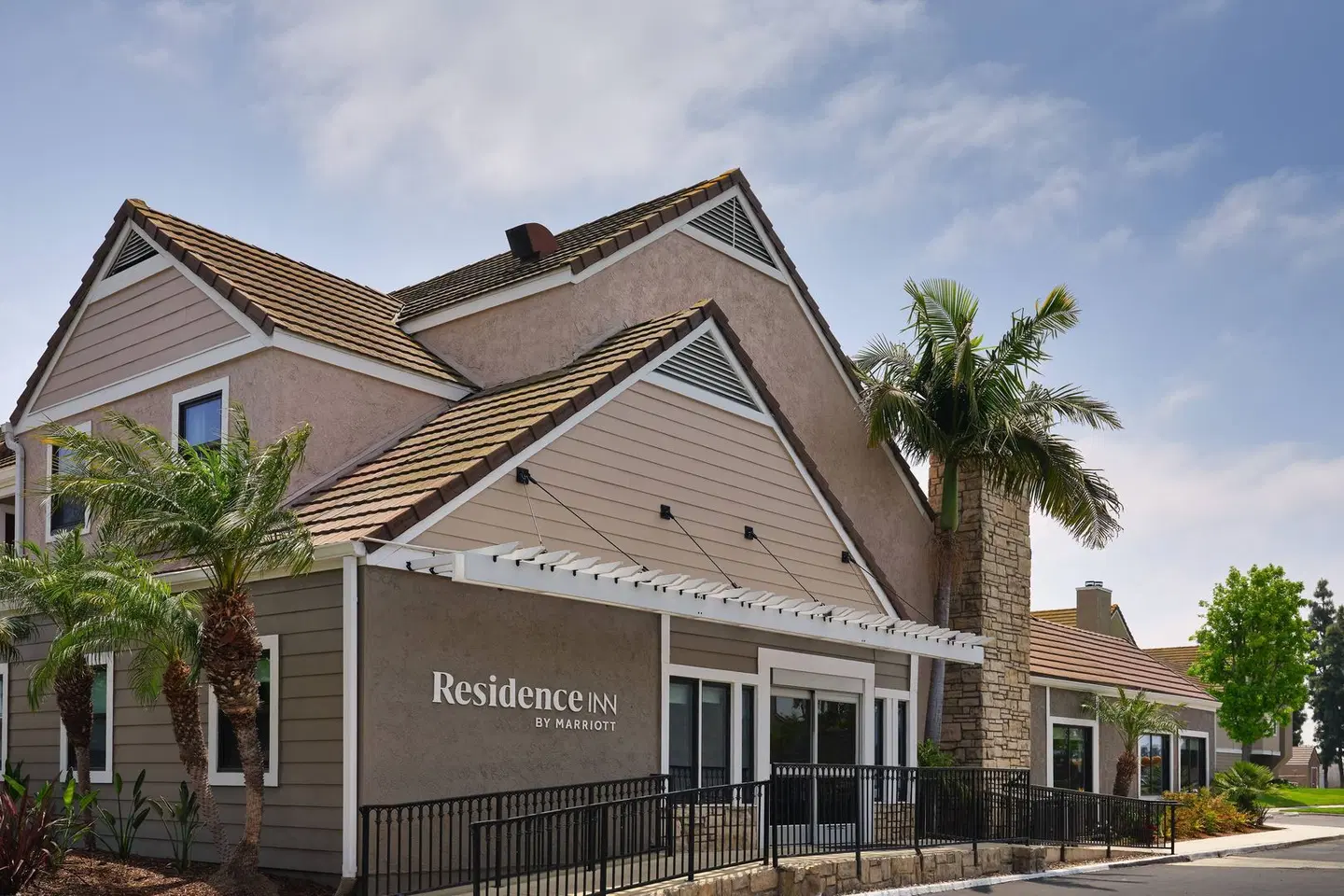 Residence Inn by Marriott Costa Mesa Newport Beach EXTERIOR