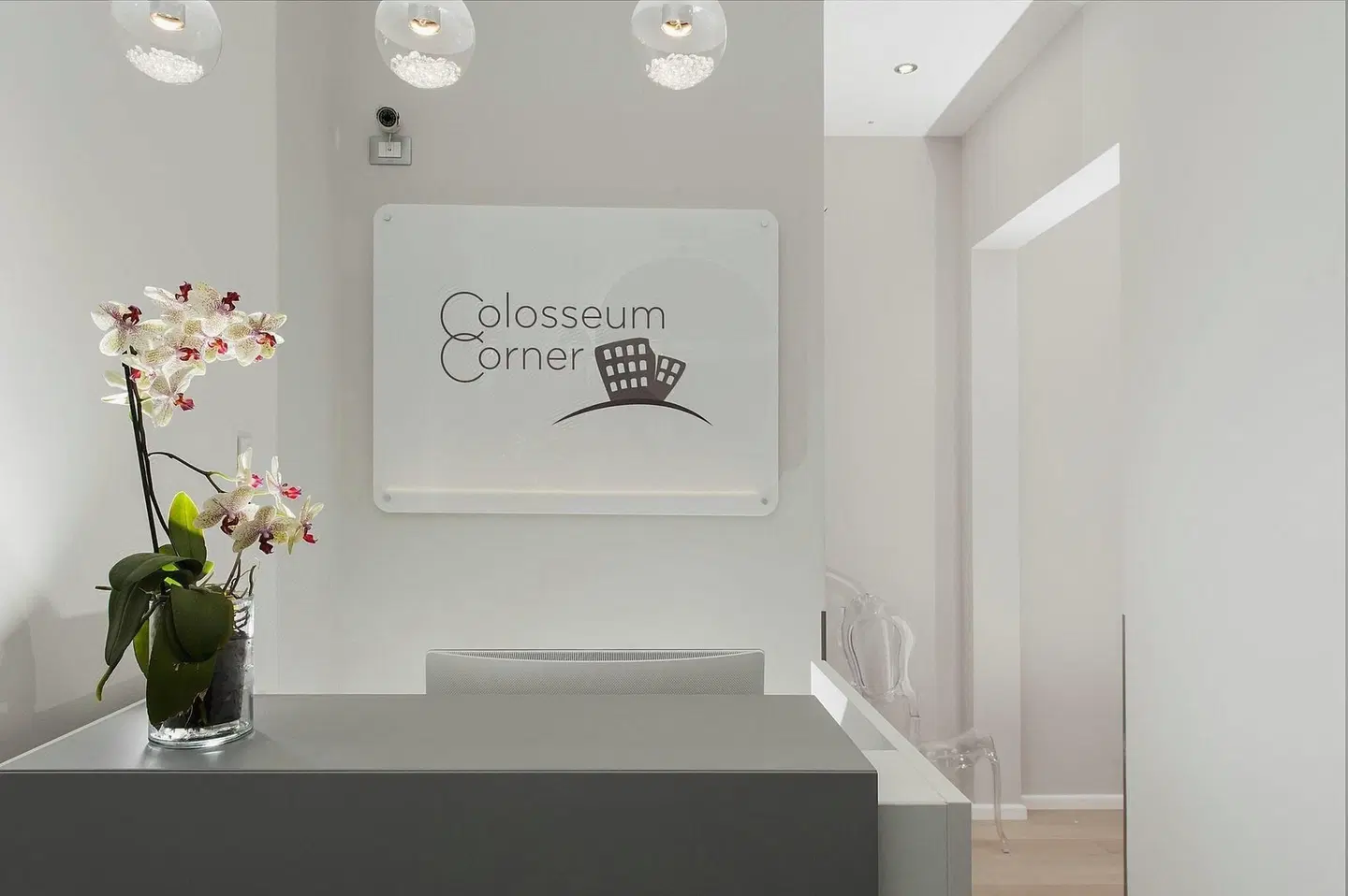 Colosseum Corner ROOM_EXAMPLE