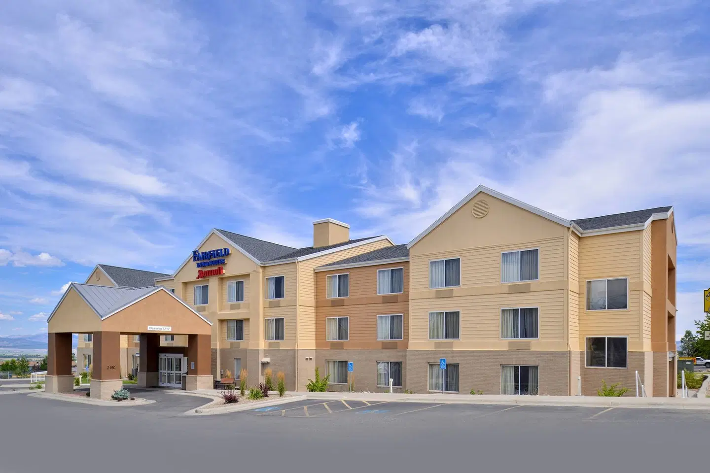 Fairfield by Marriott Inn & Suites Helena EXTERIOR