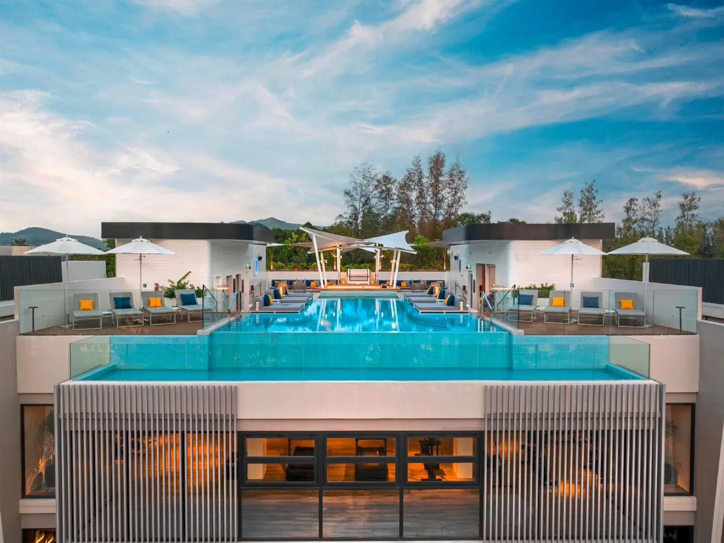 Radisson Blu Resort, Phuket Mai Khao Beach OUTDOOR_POOL