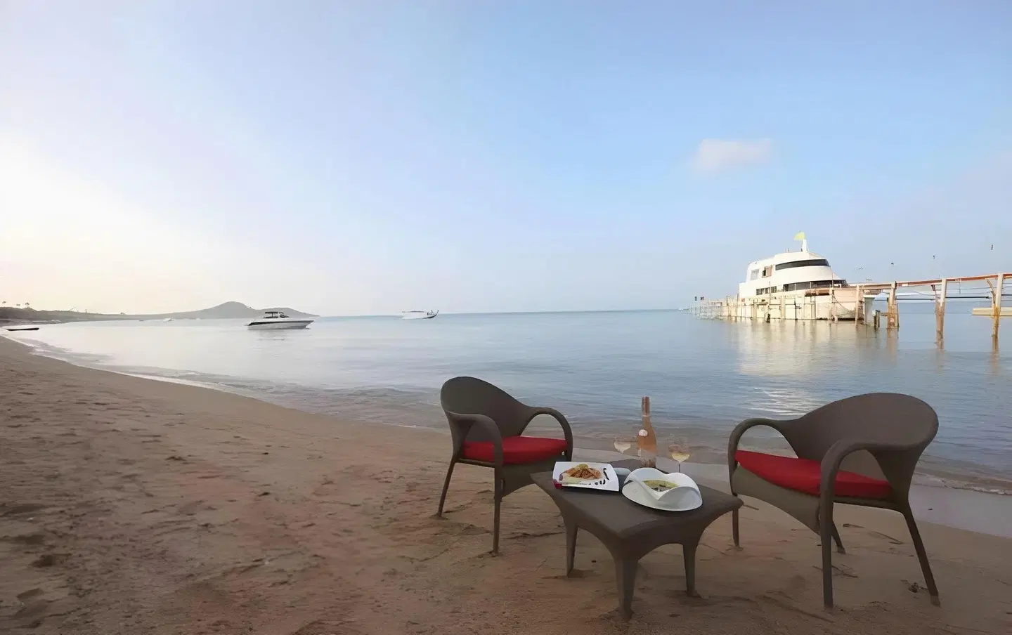 Enjoy Beach Hotel Terrasse