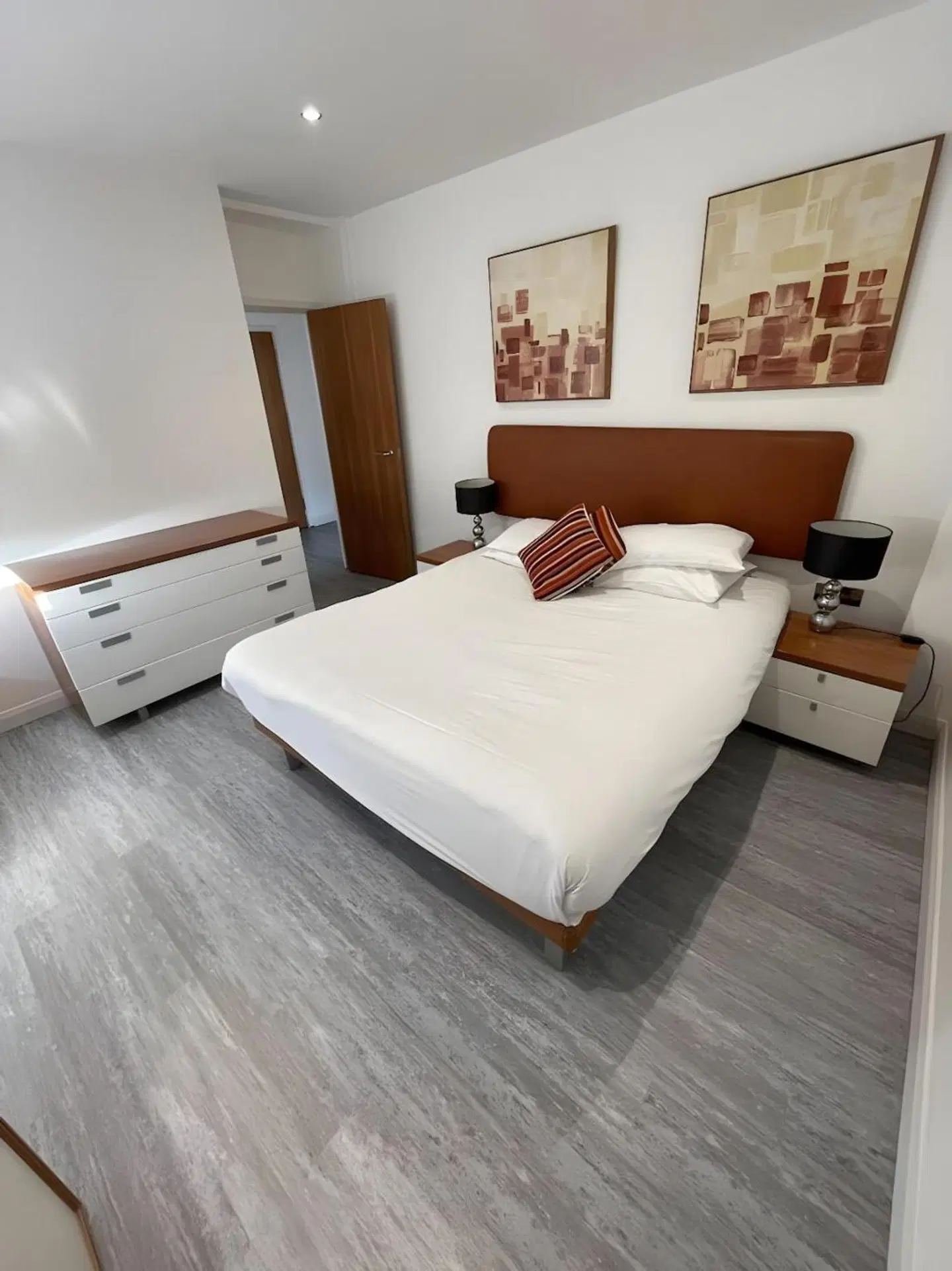 Roland House Apartments ROOM_EXAMPLE