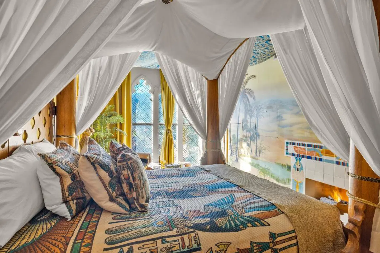 Victorian Mansion At Los Alamos ROOM_EXAMPLE