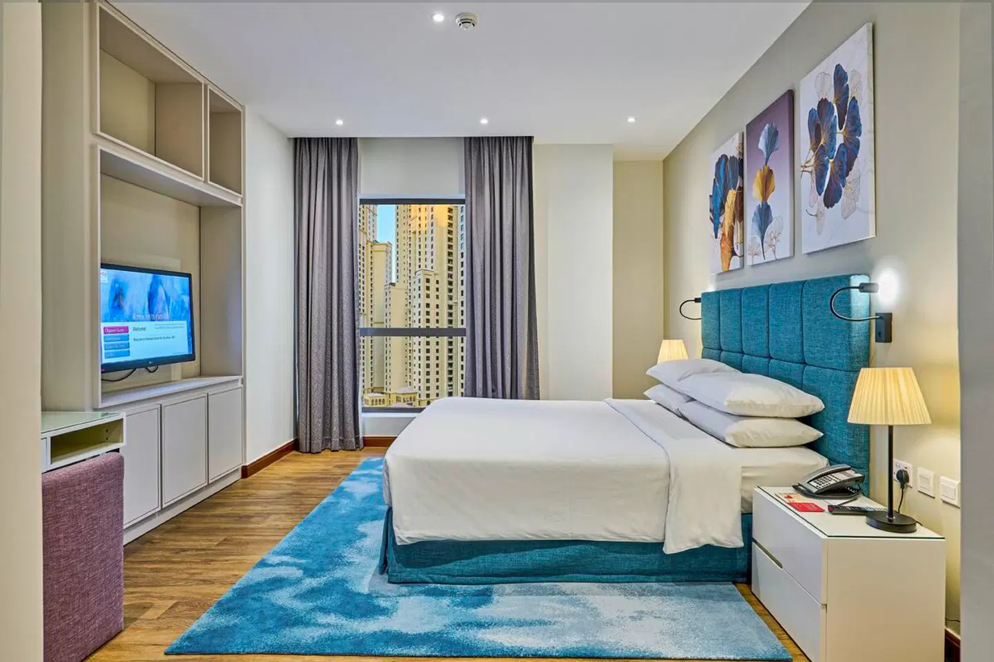 Ramada Hotel & Suites by Wyndham Dubai JBR ROOM_EXAMPLE