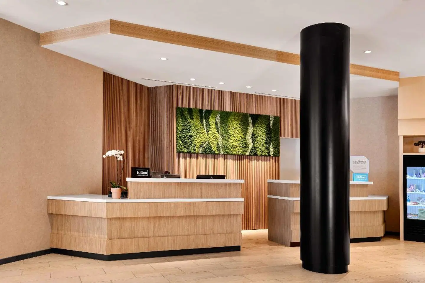 Hilton Garden Inn Los Angeles Airport LOUNGE_LOBBY