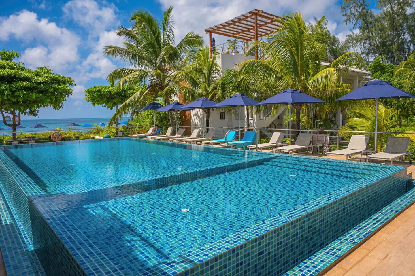 Acajou Beach Resort OUTDOOR_POOL