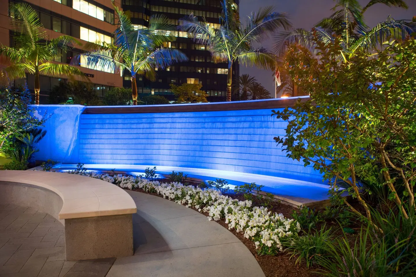 Irvine Marriott OUTDOOR_POOL
