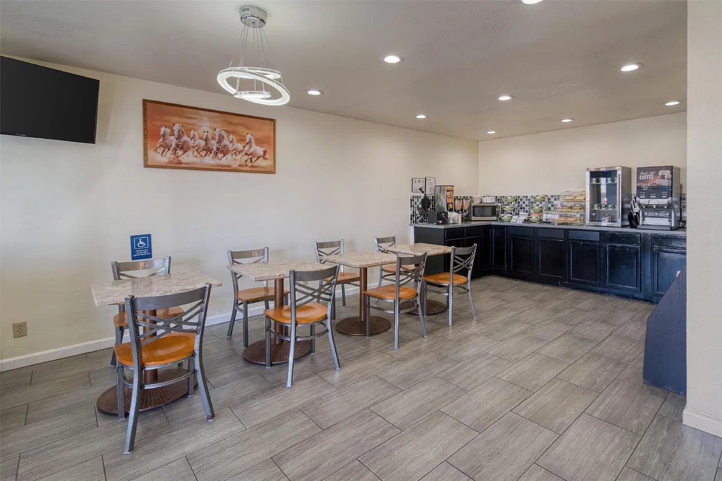SureStay Hotel by Best Western Williams Restaurant