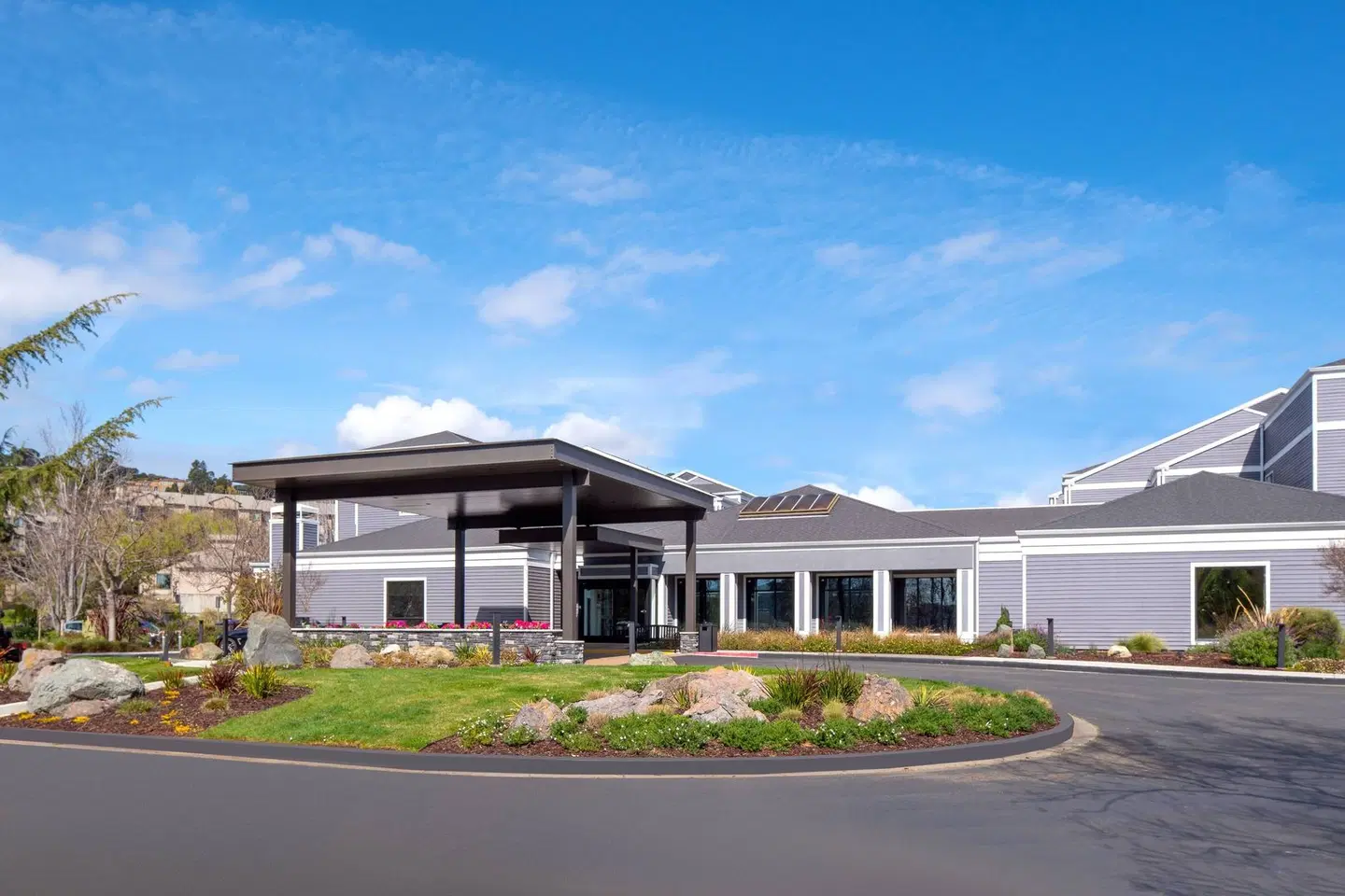 Courtyard by Marriott San Francisco Larkspur Landing/Marin County EXTERIOR