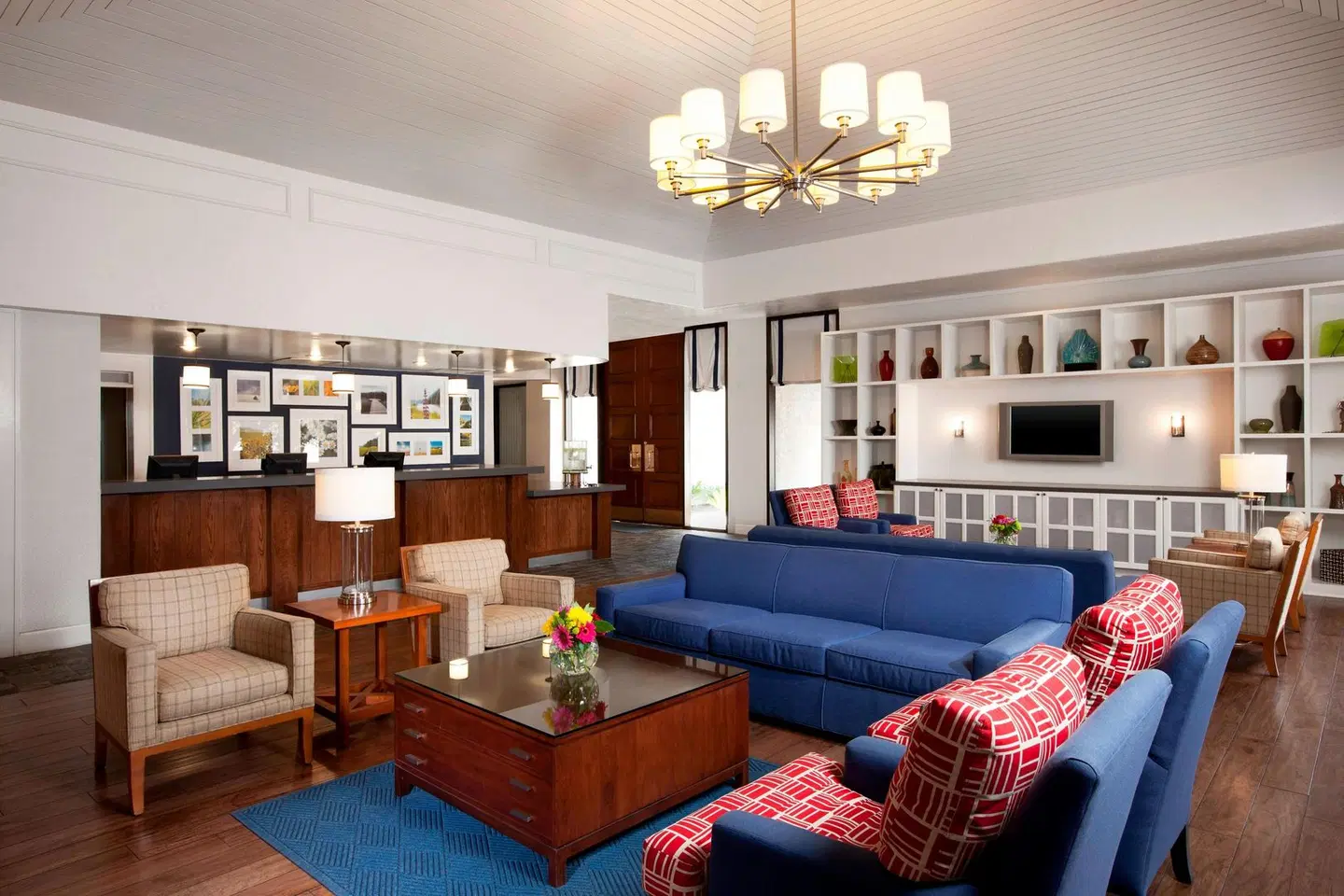 Four Points by Sheraton Bakersfield LOUNGE_LOBBY