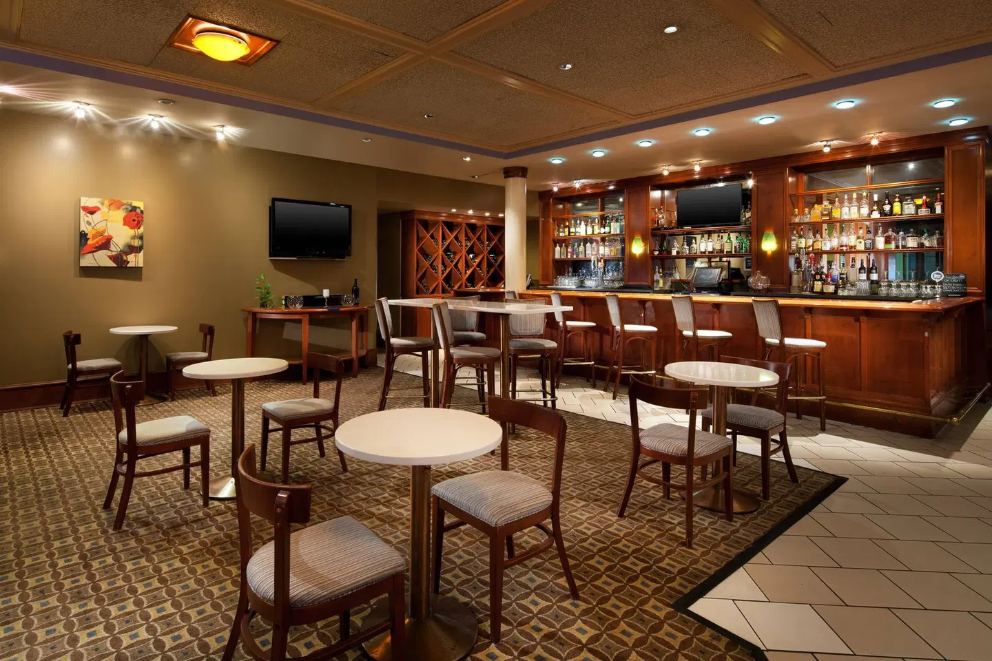 Four Points by Sheraton Bakersfield Bar