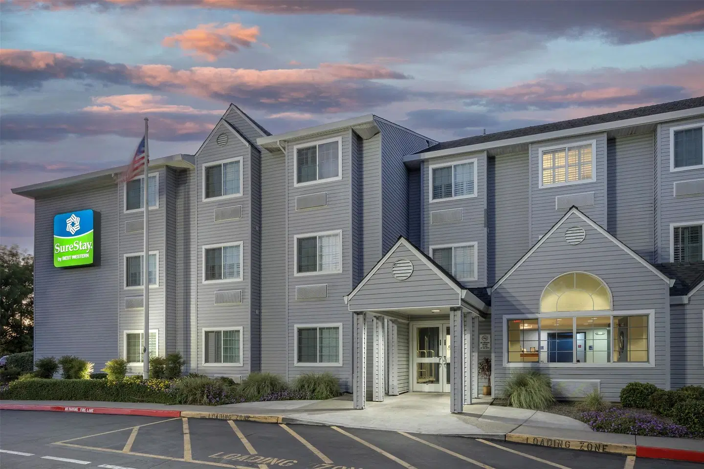 SureStay by Best Western Sacramento South Natomas EXTERIOR