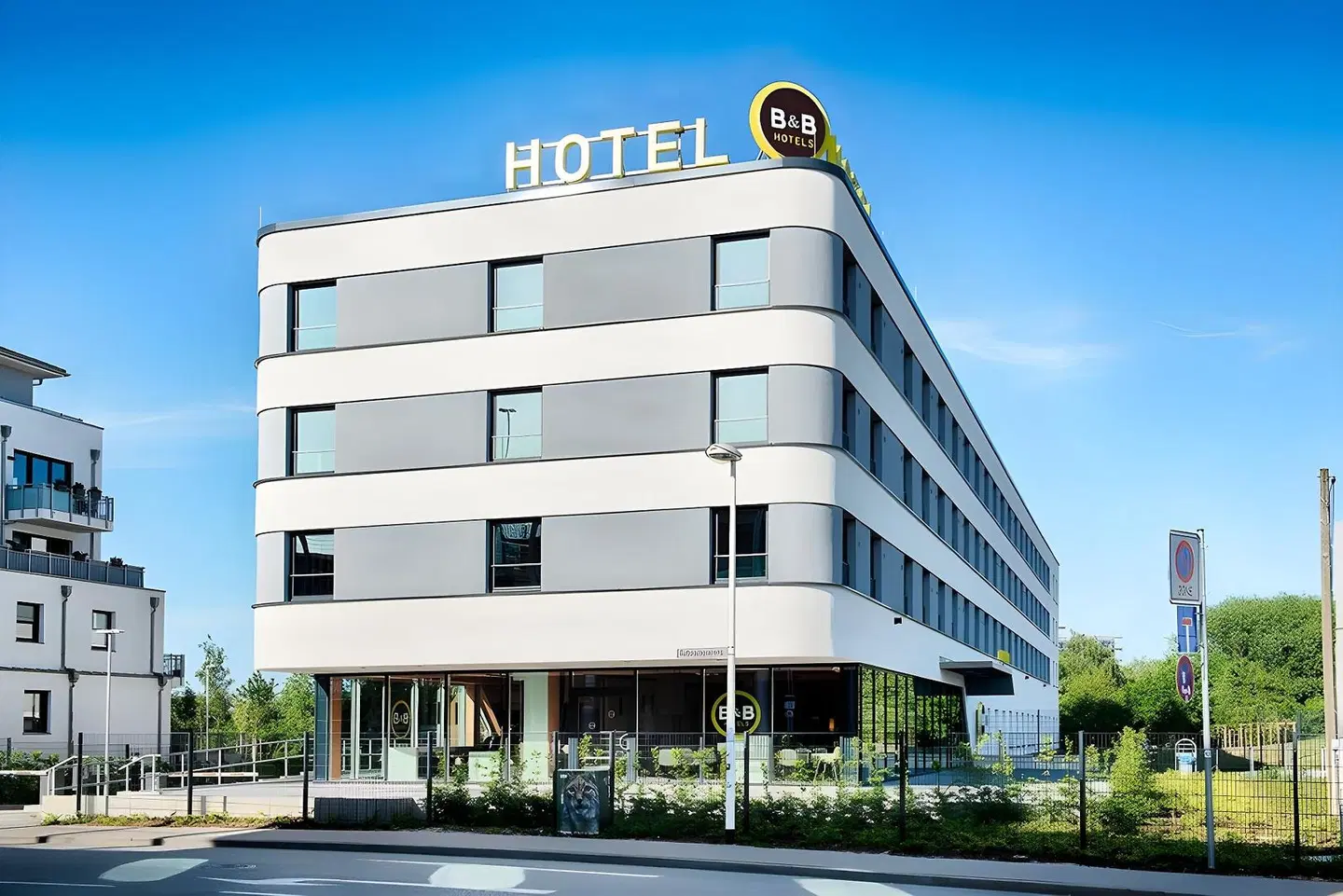 B&B Hotel Rostock-Hafen EXTERIOR