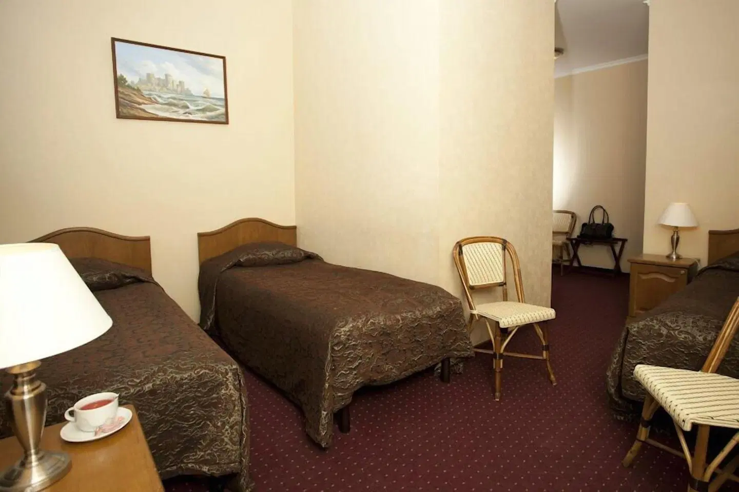 Monte Kristo ROOM_EXAMPLE