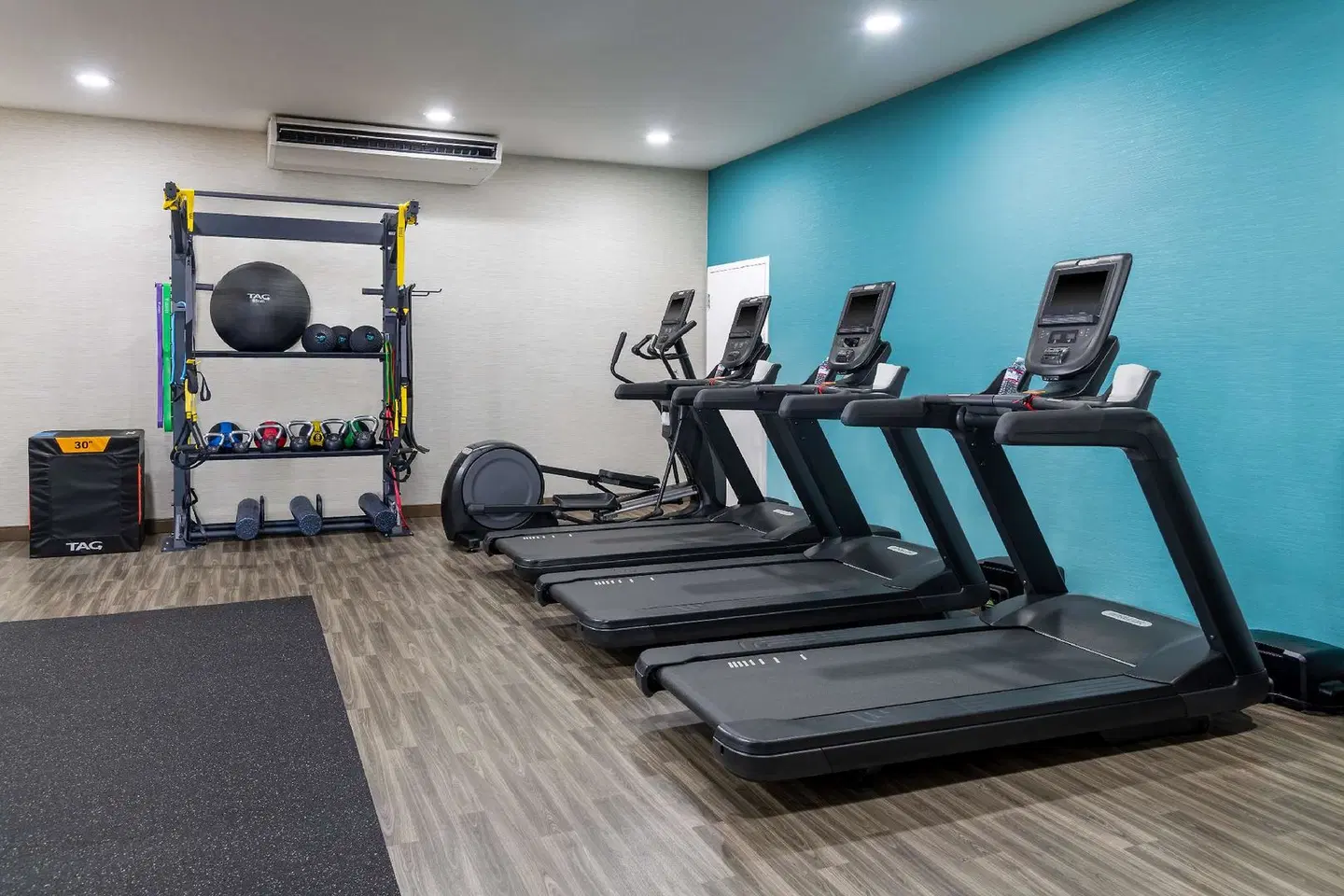 Hampton Inn & Suites Sacramento-Cal Expo SPORTS_AND_LEISURE