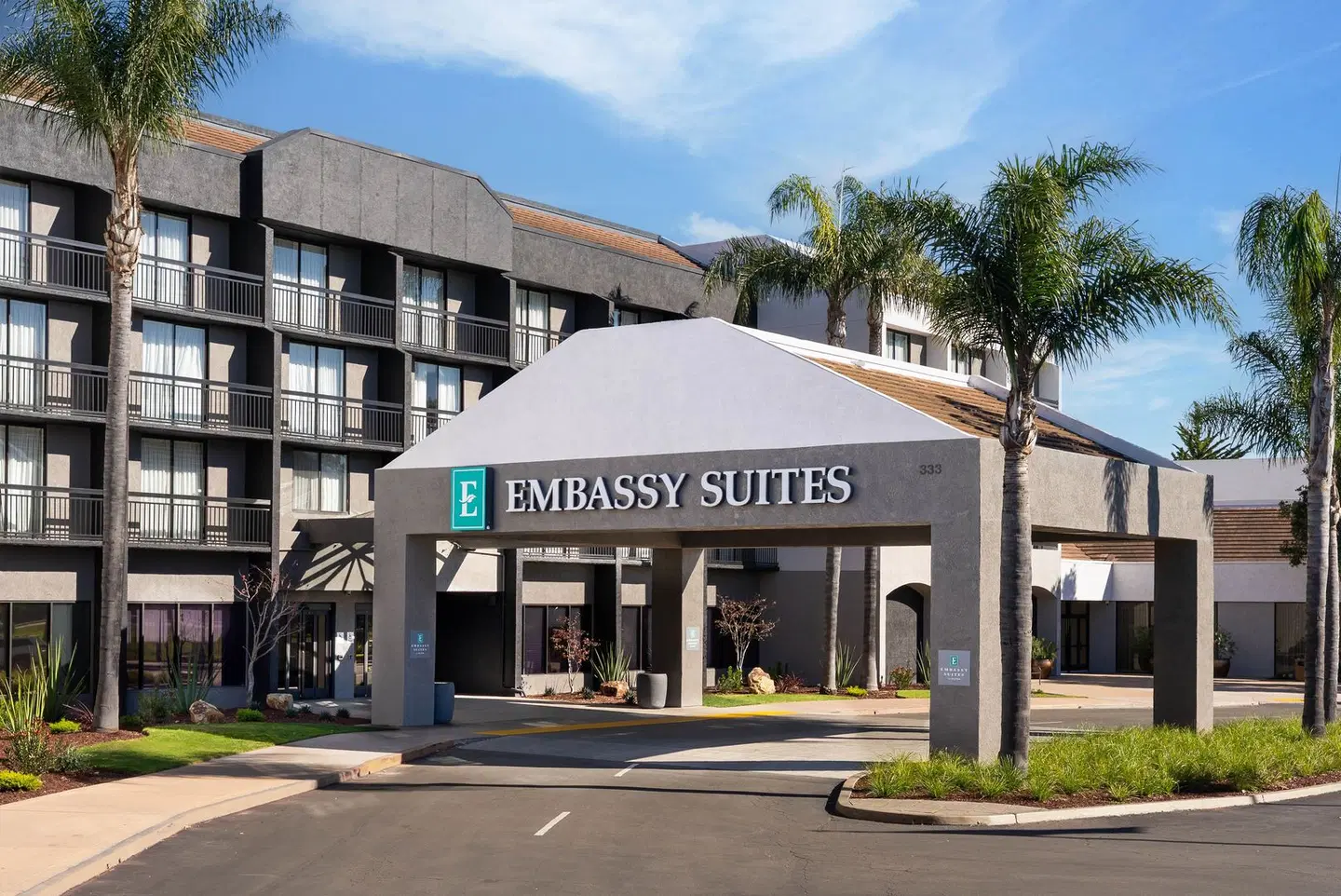 Embassy Suites by Hilton San Luis Obispo EXTERIOR