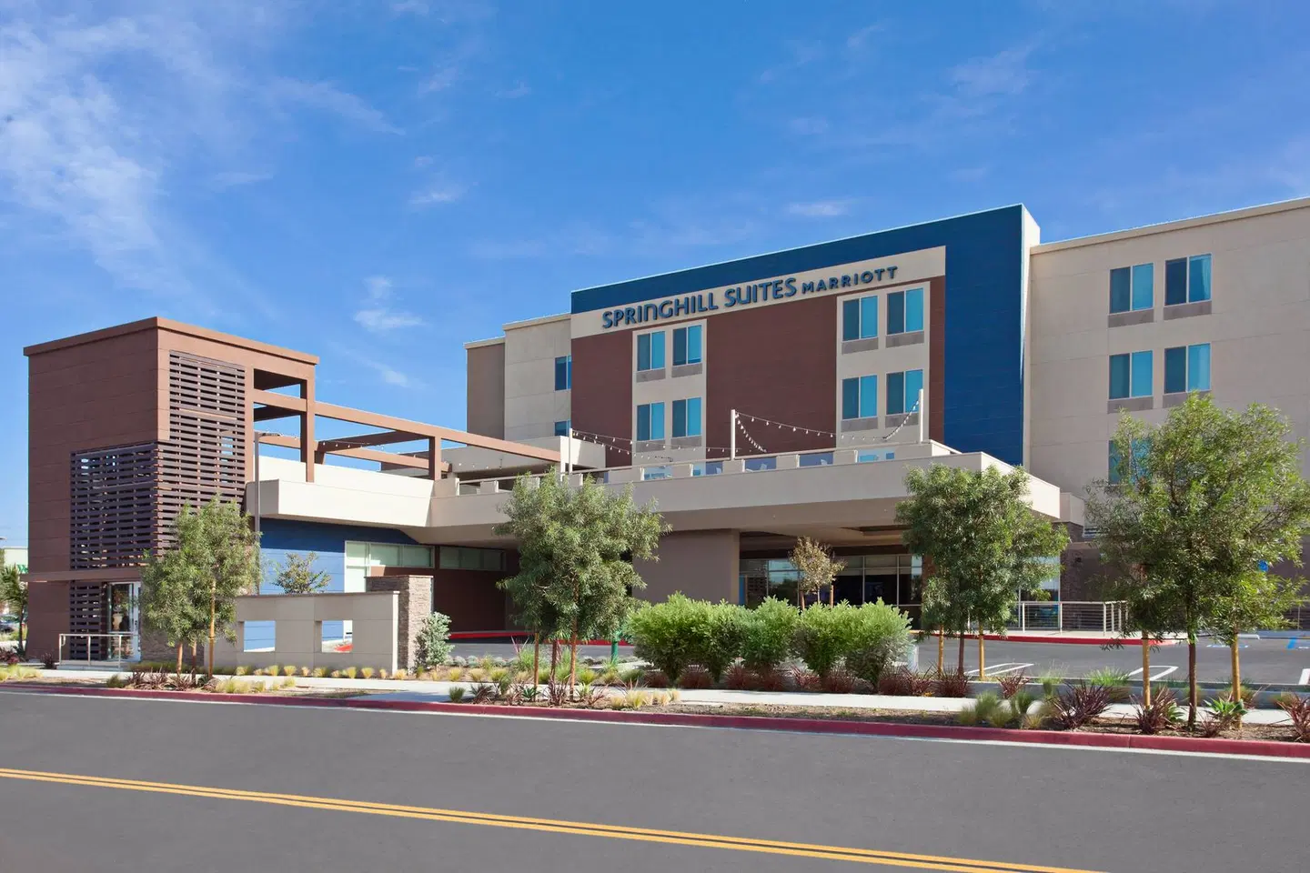 SpringHill Suites by Marriott Huntington Beach Orange County EXTERIOR